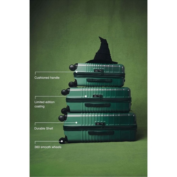 NWT Beis Wicked Carry On Roller - Picture 8 of 9